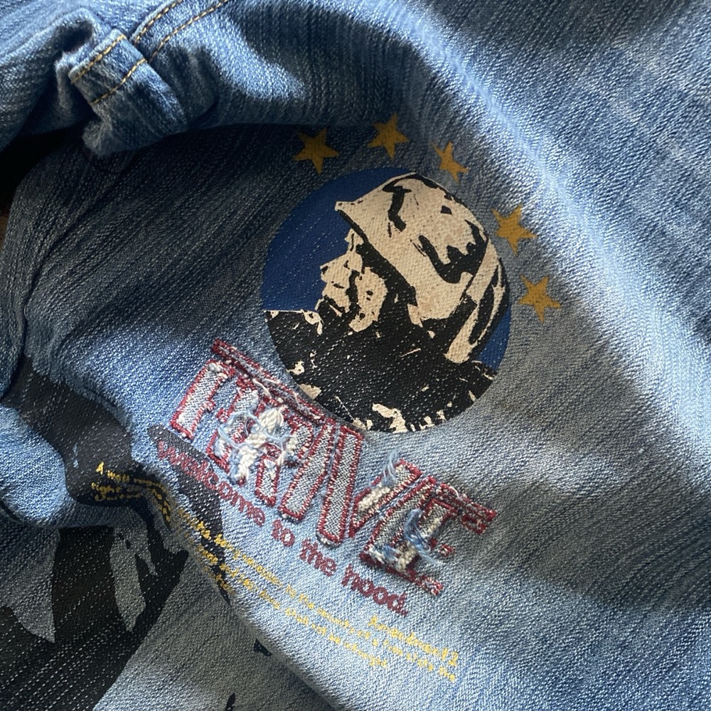 Arme “welcome to the hood” men’s jeans - Picture 2 of 5